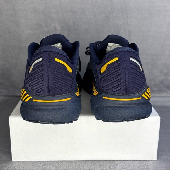 🔥🔥🔥Brooks Men's Athletic Shoes - Navy and Yellow Size: 9🔥🔥🔥 - Picture 8 of 11